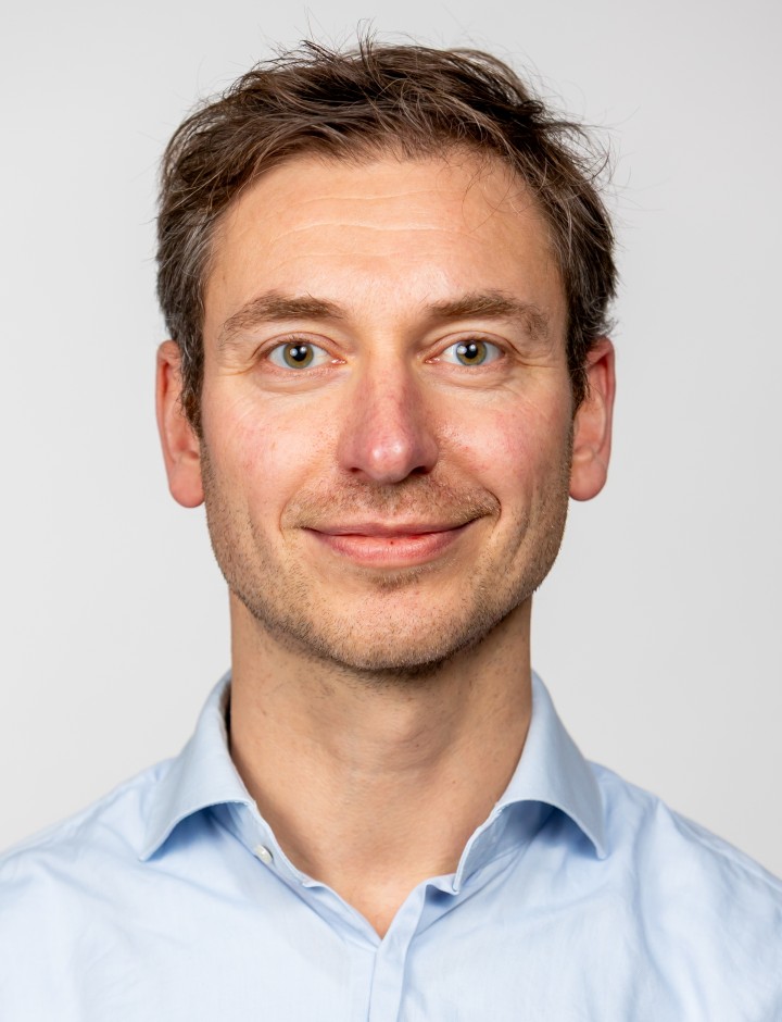 Dr. Marc Baggelaar